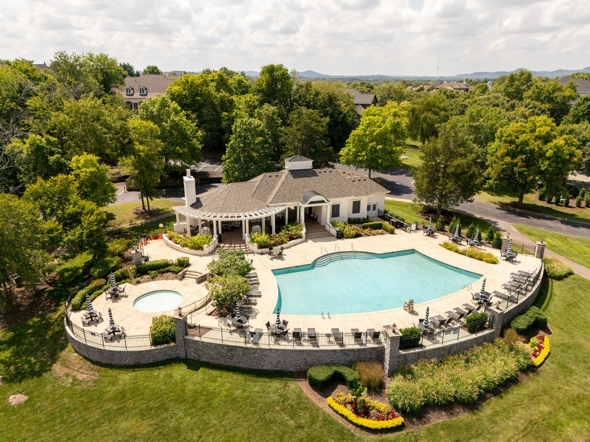 Brentwood, Tennessee, 37027, United States, 5 Bedrooms Bedrooms, ,7 BathroomsBathrooms,Residential,For Sale,2002068