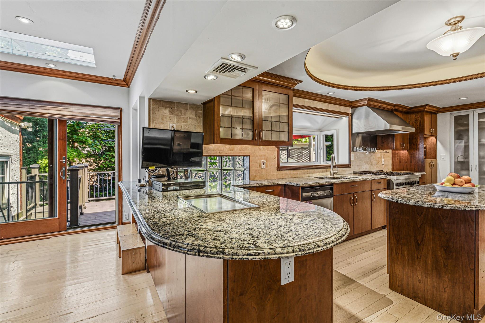  36 Strathmore Road, Great Neck, NY, 11023 - 物件實景