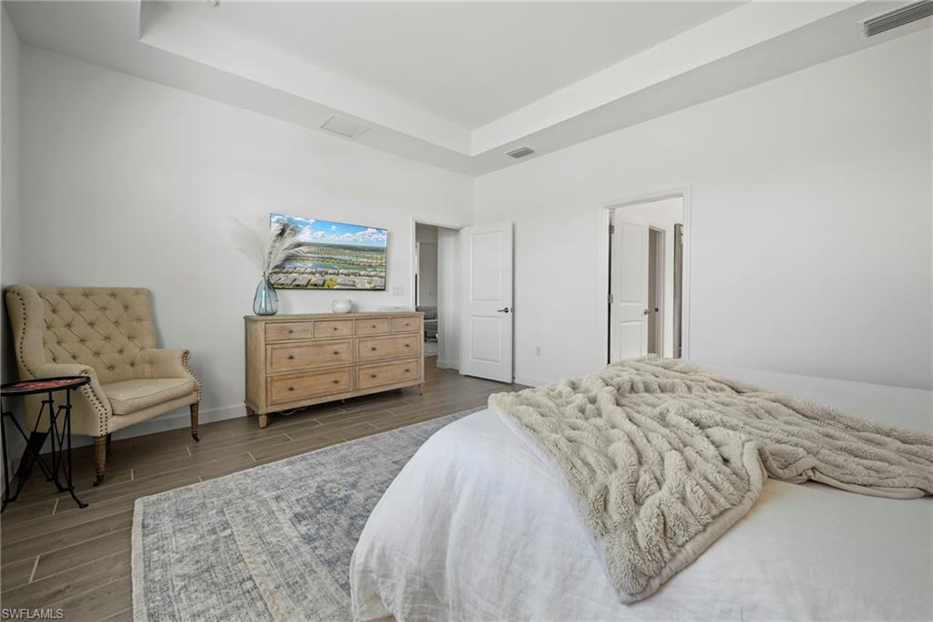 Fort Myers, Florida, 33913, United States, 4 Bedrooms Bedrooms, ,3 BathroomsBathrooms,Residential,For Sale,1988149