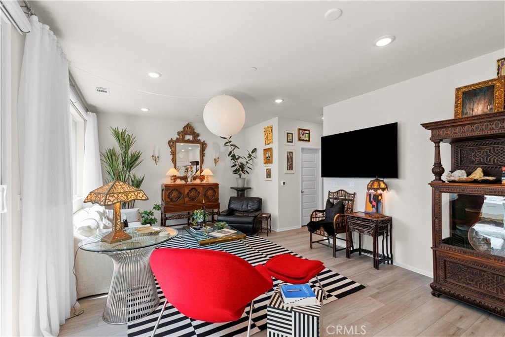 Redlands, California, 92374, United States, 3 Bedrooms Bedrooms, ,3 BathroomsBathrooms,Residential,For Sale,1910468