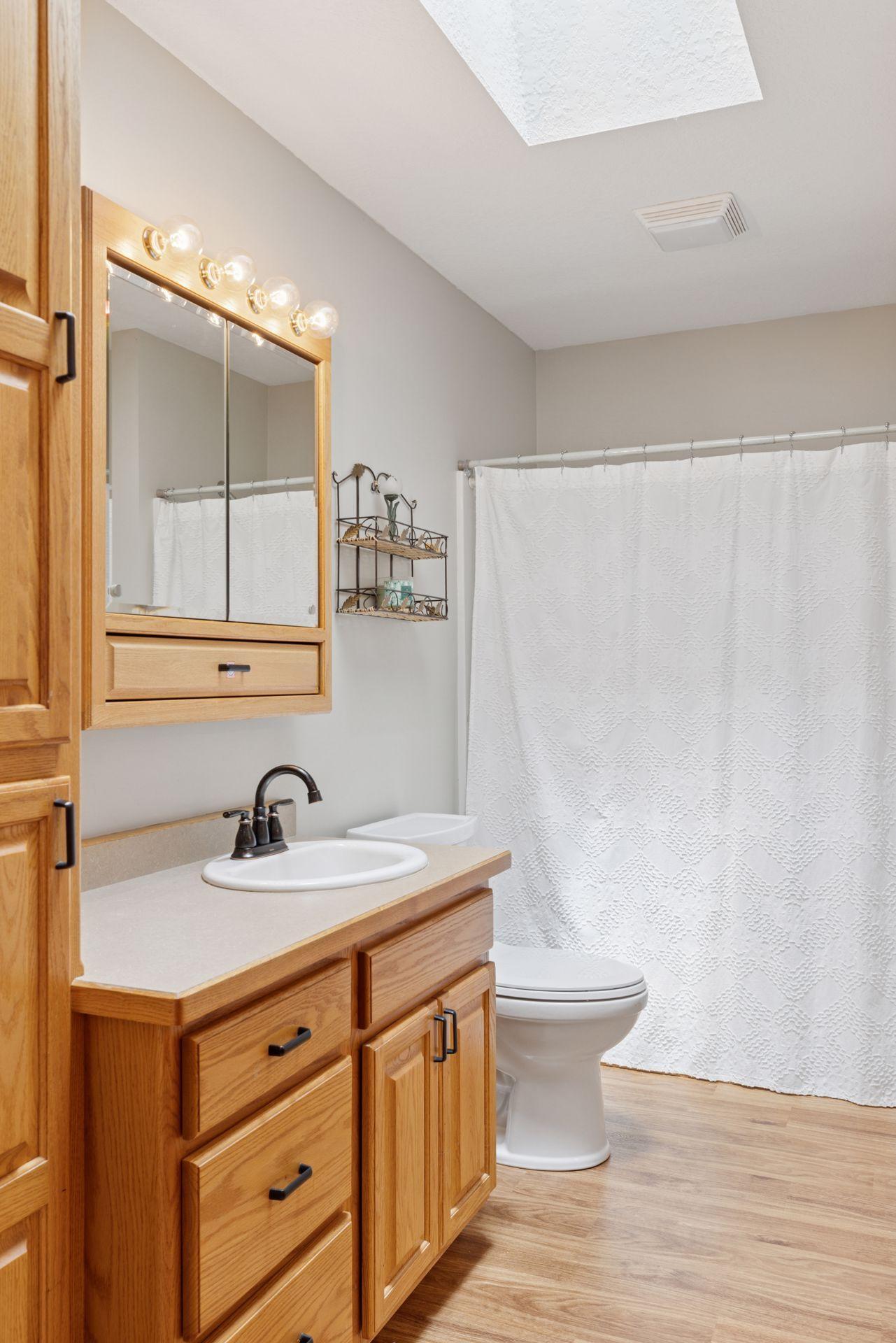 New Richmond, Wisconsin, 54017, United States, 4 Bedrooms Bedrooms, ,1 BathroomBathrooms,Residential,For Sale,1904328