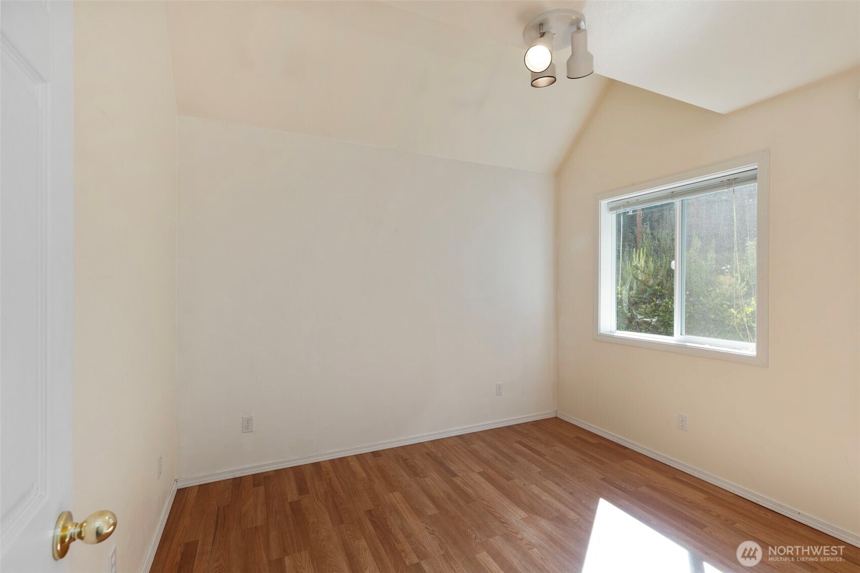 Port Townsend, Washington, 98368, United States, 3 Bedrooms Bedrooms, ,3 BathroomsBathrooms,Residential,For Sale,1847434