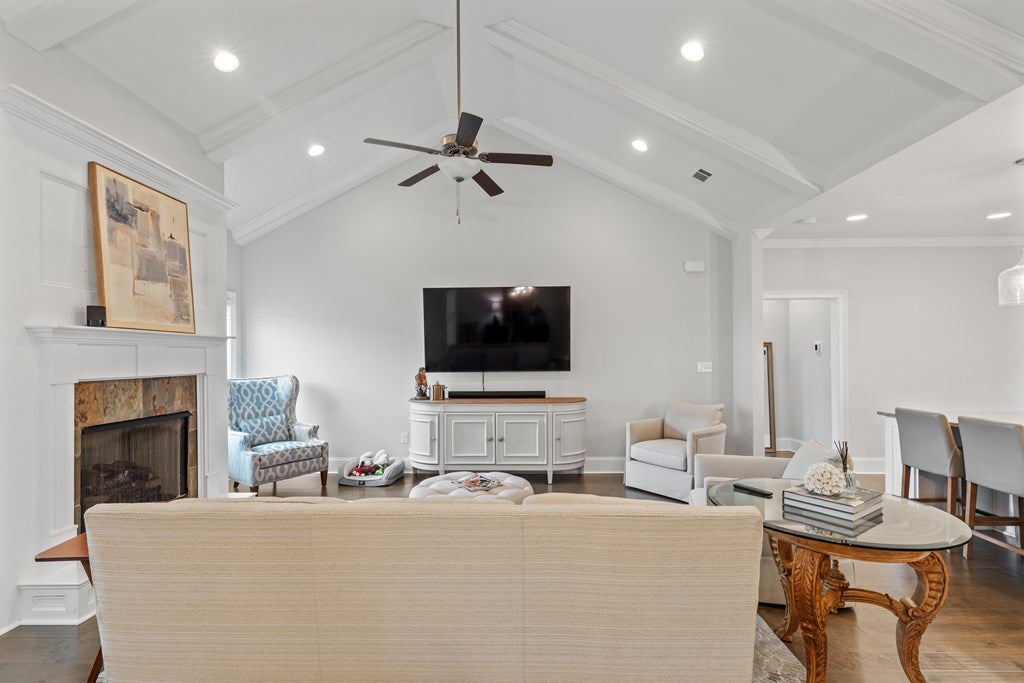 110 Elizabeth Lane, Dothan, Alabama, 36350, United States, 5 Bedrooms Bedrooms, ,4 BathroomsBathrooms,Residential,For Sale,110 Elizabeth Lane,1625373