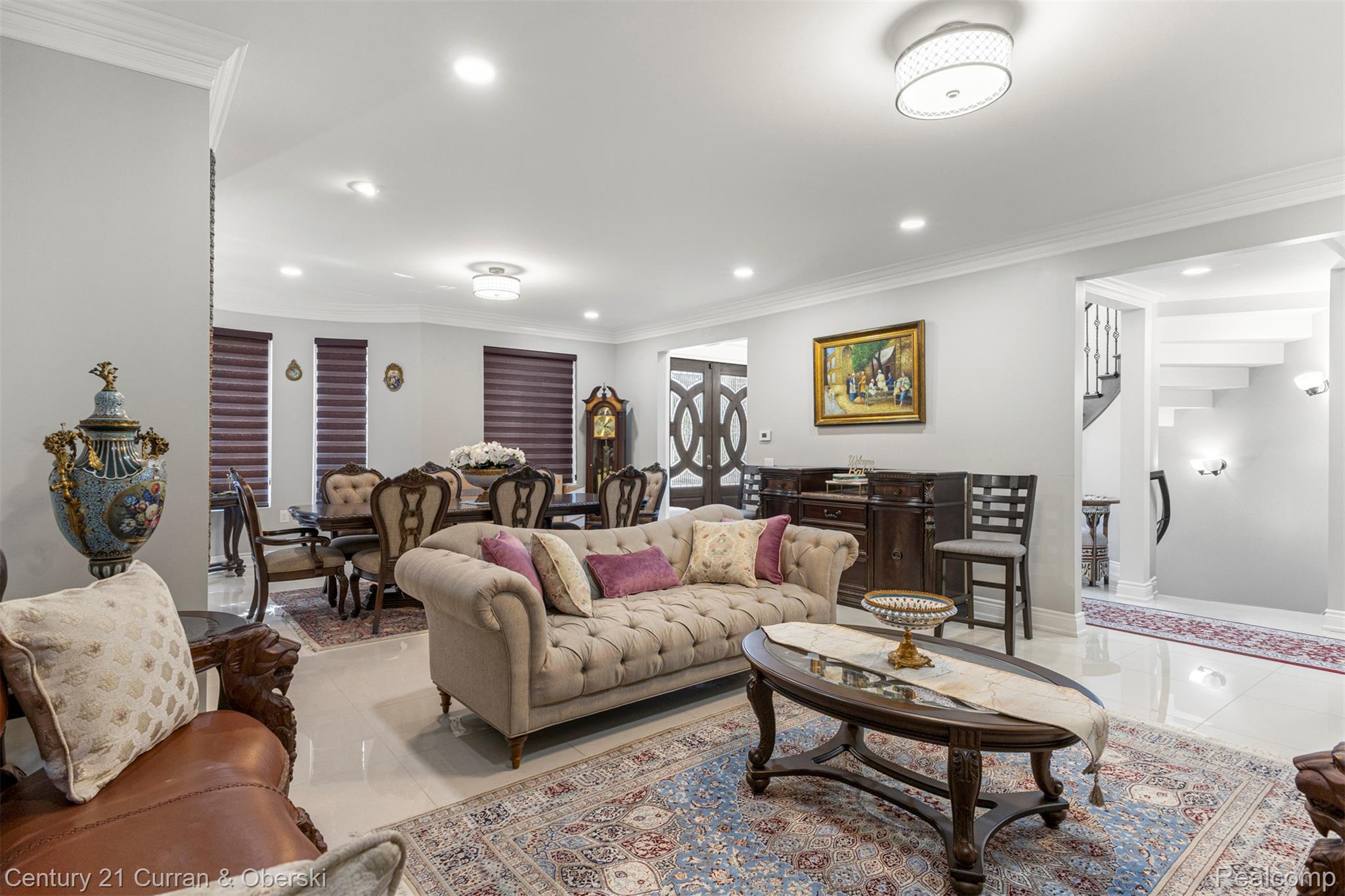 Dearborn Heights, Michigan, 48127, United States, 4 Bedrooms Bedrooms, ,5 BathroomsBathrooms,Residential,For Sale,1924590