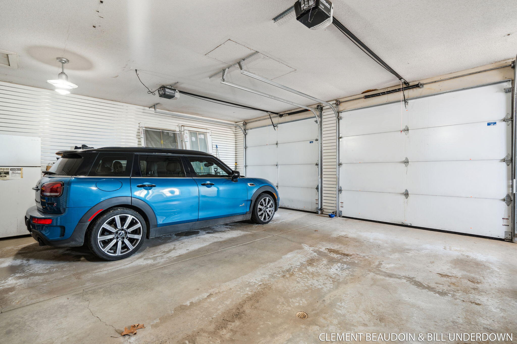 Fennville, Michigan, 49408, United States, 5 Bedrooms Bedrooms, ,7 BathroomsBathrooms,Residential,For Sale,1973707