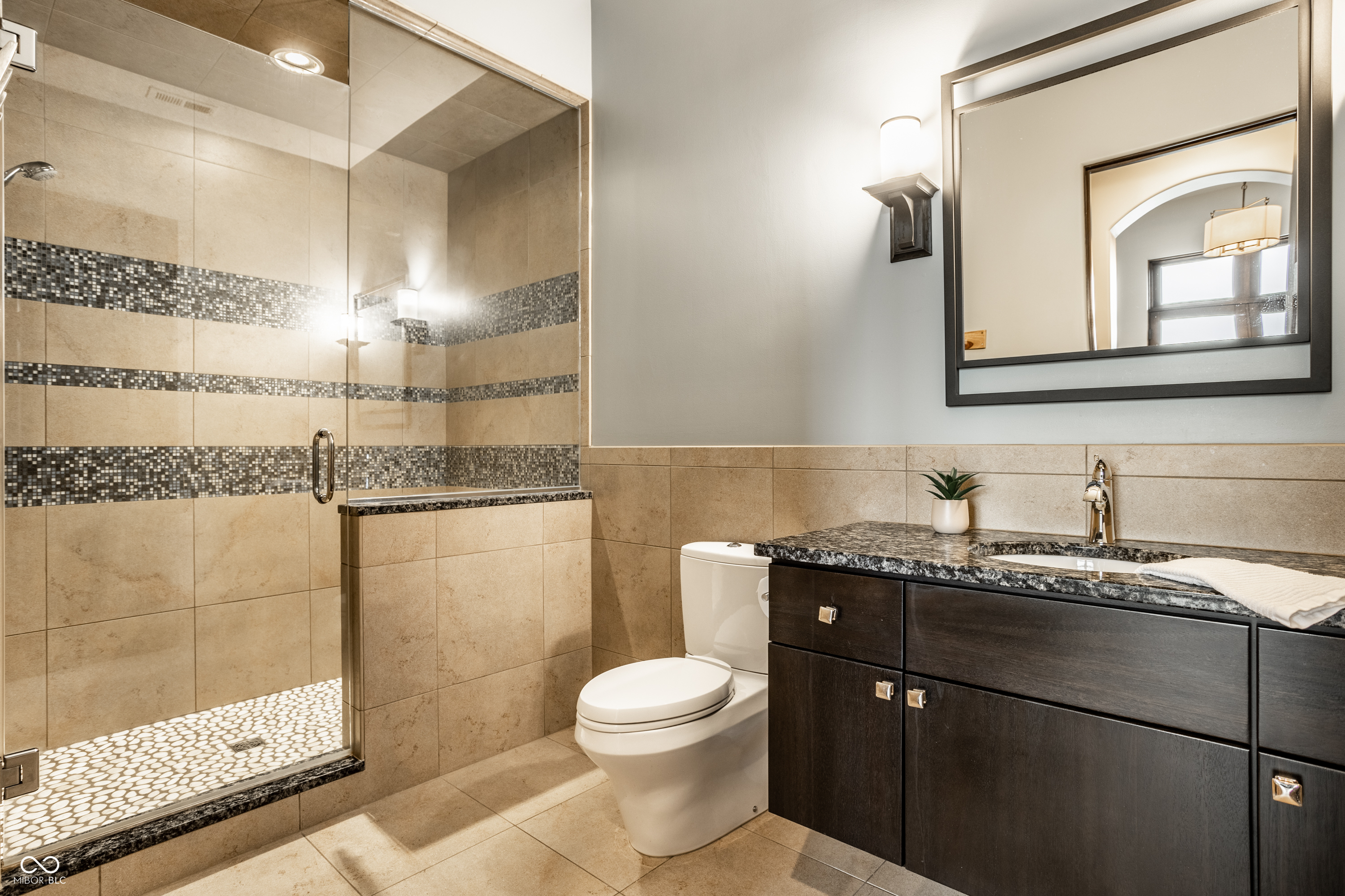 Zionsville, Indiana, 46077, United States, 5 Bedrooms Bedrooms, ,9 BathroomsBathrooms,Residential,For Sale,2012395