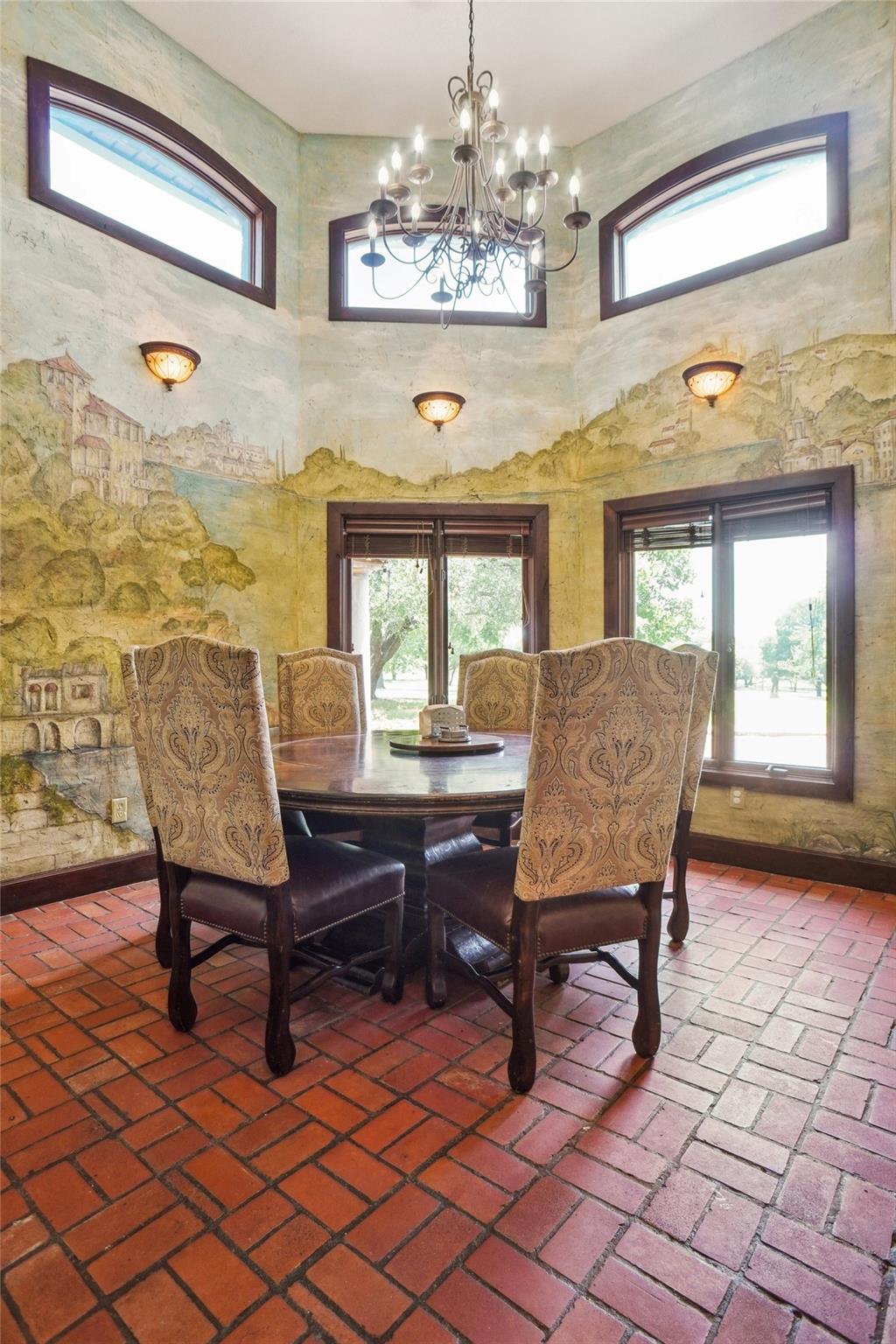 Decatur, Texas, 76234, United States, 7 Bedrooms Bedrooms, ,6 BathroomsBathrooms,Residential,For Sale,1976001