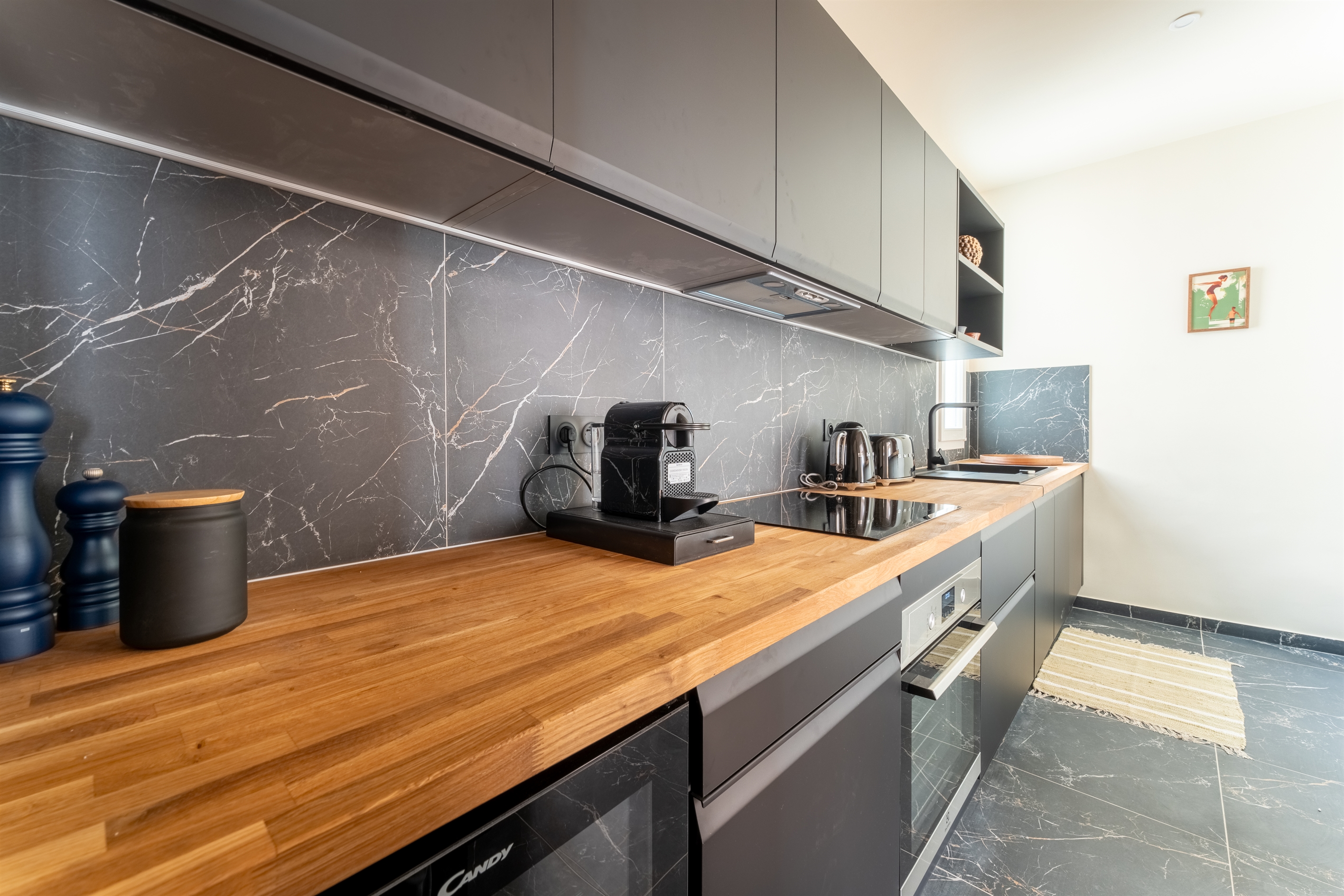  148 sq.m. renovated family flat - Paris 3rd - Square du Temple - 物件實景