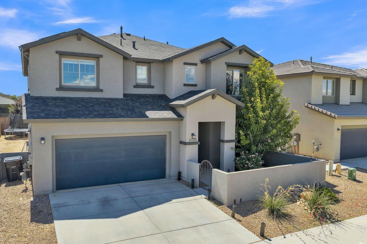 Albuquerque, New Mexico, 87106, United States, 5 Bedrooms Bedrooms, ,4 BathroomsBathrooms,Residential,For Sale,1907467