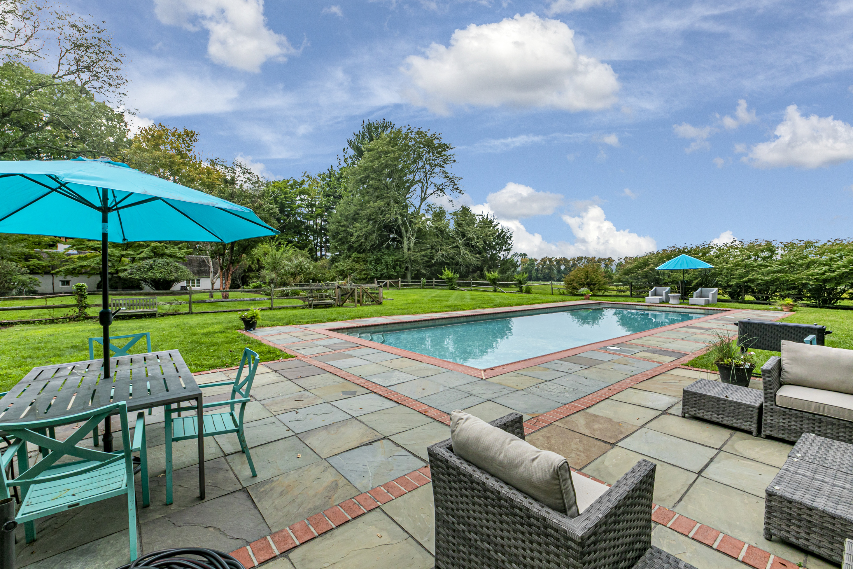  where  english manor romance meets endless possibility - 物件實景
