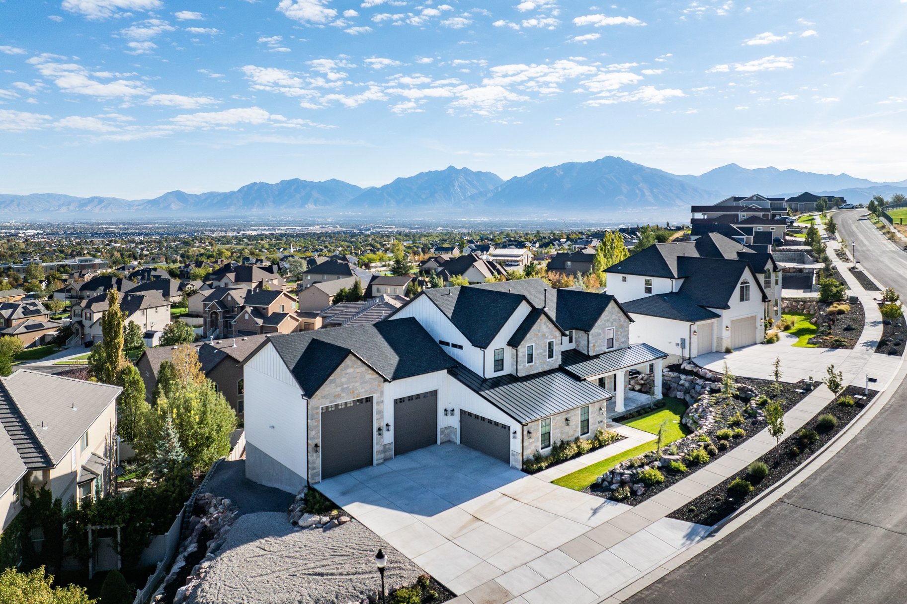  where  exceptional design meets elevated living - 物件實景