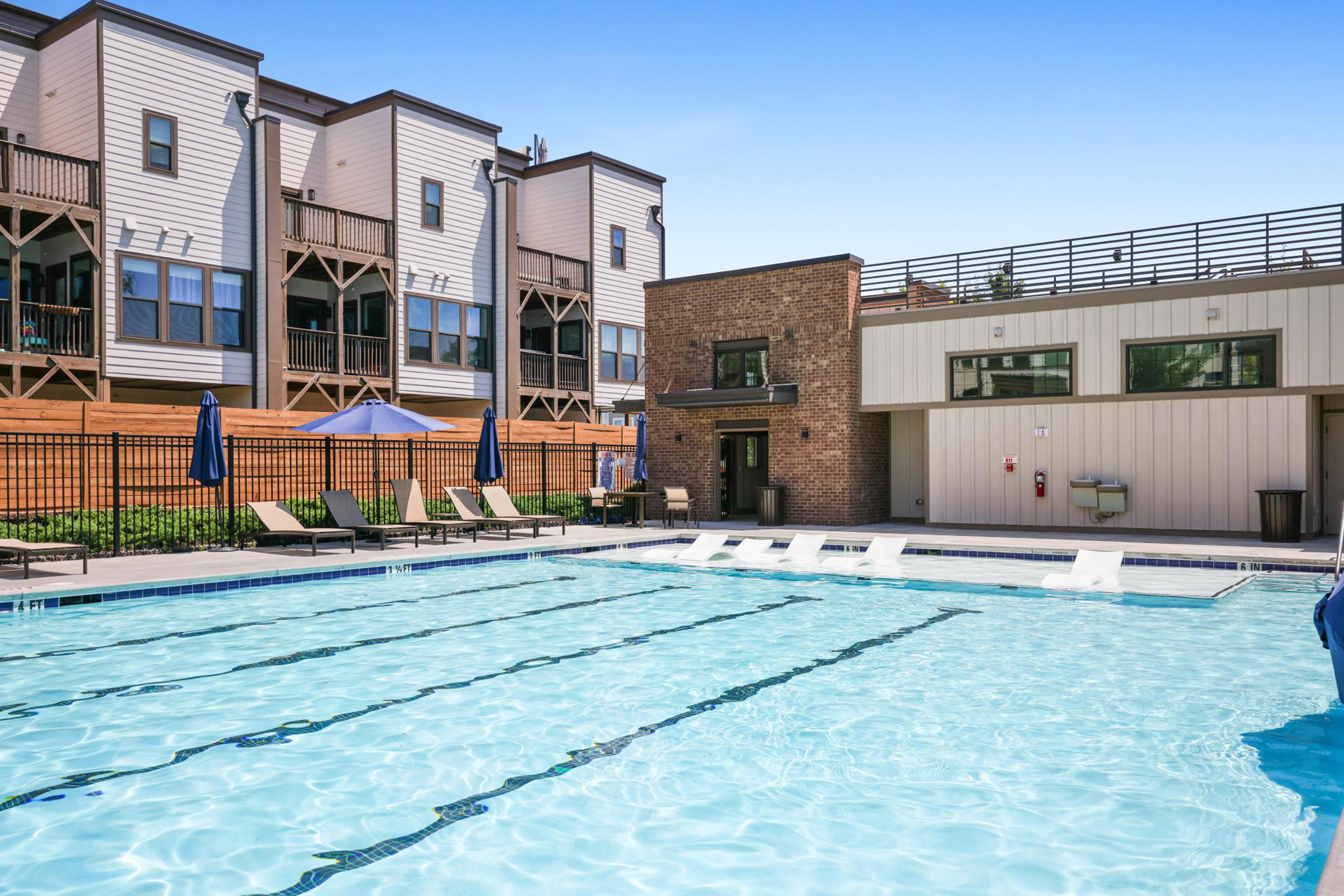  Meticulously Maintained Three Bedroom Townhome in Atlanta