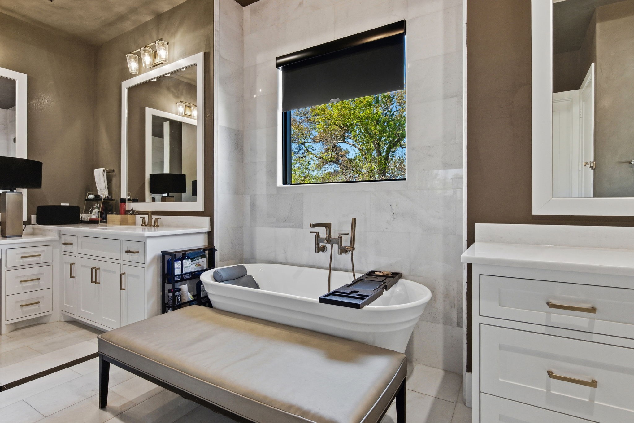  878 W 41st Street - 物件實景