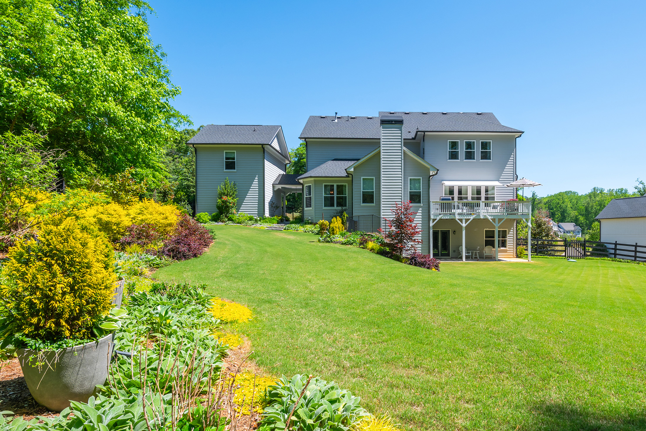  Welcome Home to this Impeccably maintained and Beautifully Appointed Estate - 物件實景