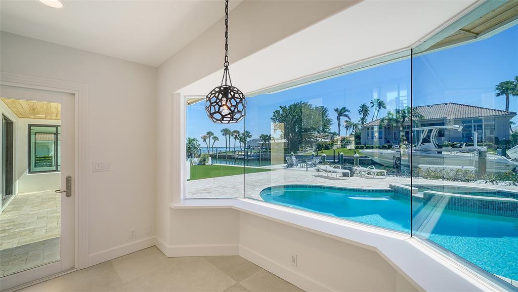 Longboat Key, Florida, 34228, United States, 4 Bedrooms Bedrooms, ,4 BathroomsBathrooms,Residential,For Sale,1751761