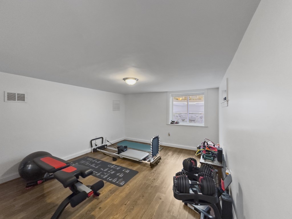 North Andover, Massachusetts, 01845, United States, 3 Bedrooms Bedrooms, ,4 BathroomsBathrooms,Residential,For Sale,2005973