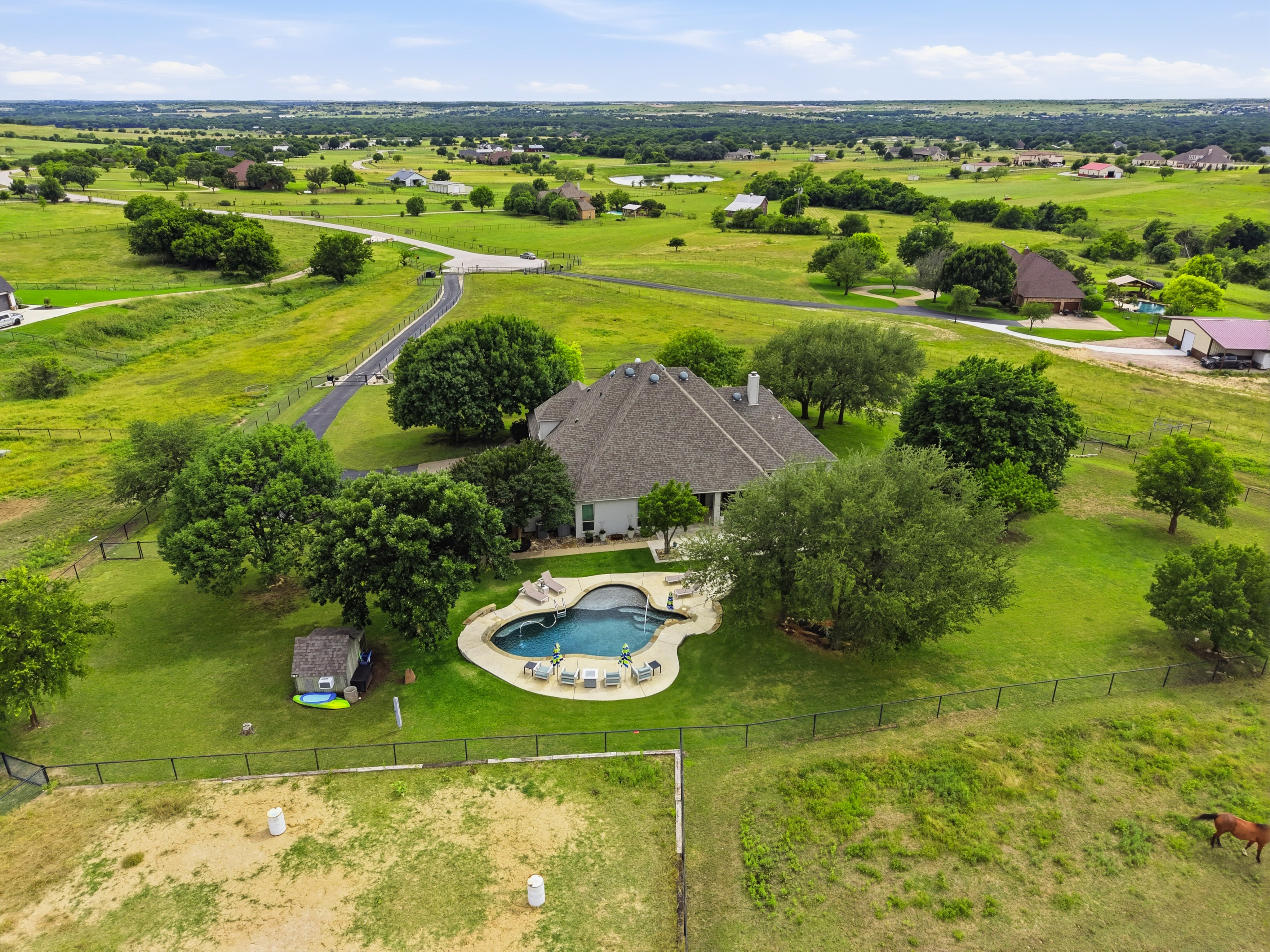  160 Aledo Ridge Road, Fort Worth, TX, 76126 - 物件實景