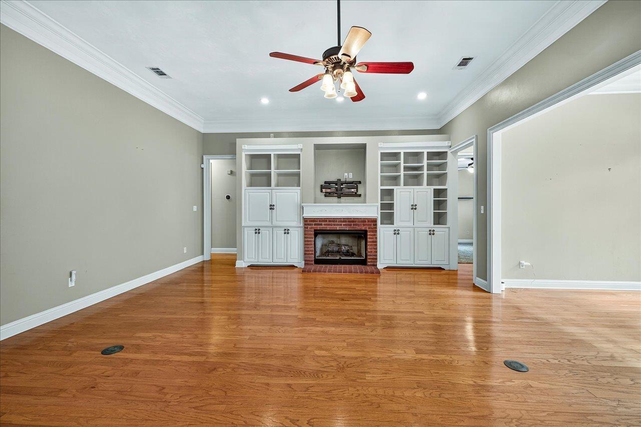 Tallahassee, Florida, 32309, United States, 4 Bedrooms Bedrooms, ,3 BathroomsBathrooms,Residential,For Sale,1805421