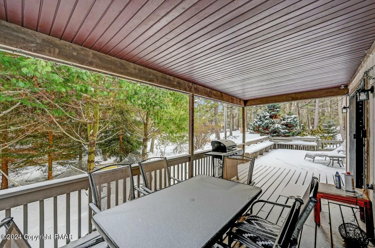 Lake Harmony, Pennsylvania, 18624, United States, 3 Bedrooms Bedrooms, ,2 BathroomsBathrooms,Residential,For Sale,1688496