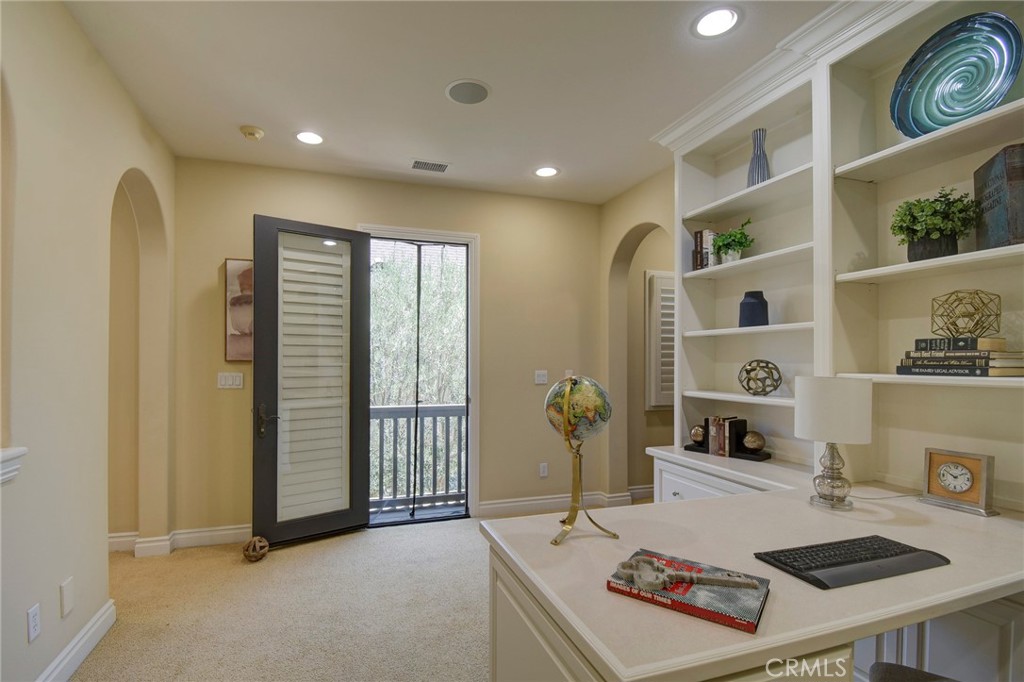 Irvine, California, 92620, United States, 5 Bedrooms Bedrooms, ,4 BathroomsBathrooms,Residential,For Sale,1883702
