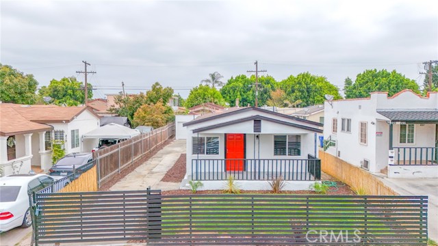 Los Angeles, California, 90003, United States, 3 Bedrooms Bedrooms, ,Residential,For Sale,1928715