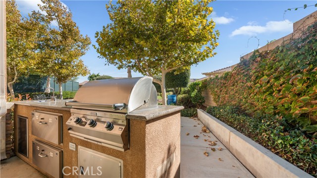 Menifee, California, 92584, United States, 2 Bedrooms Bedrooms, ,2 BathroomsBathrooms,Residential,For Sale,1978729