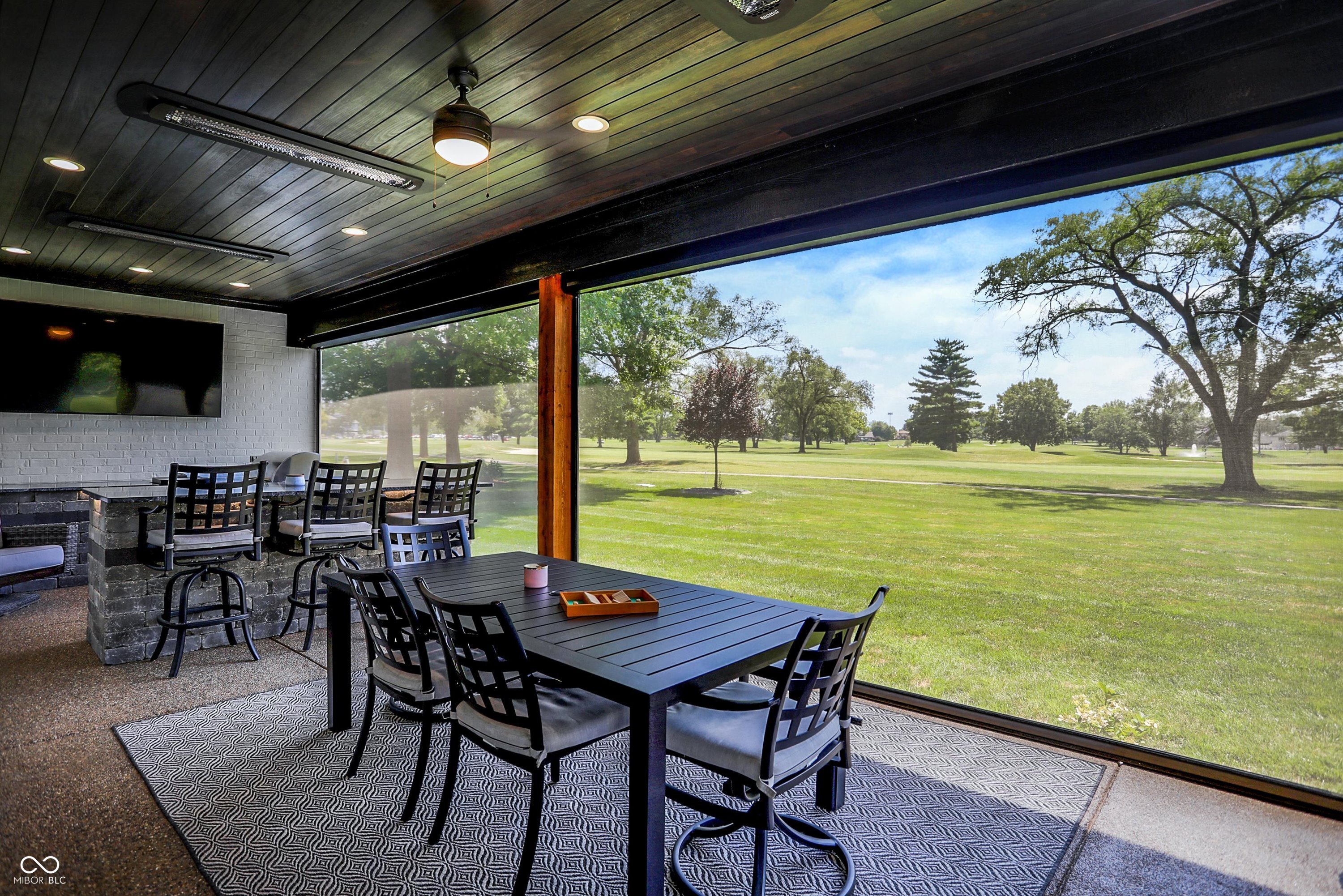 Greenwood, Indiana, 46143, United States, 4 Bedrooms Bedrooms, ,4 BathroomsBathrooms,Residential,For Sale,1978019