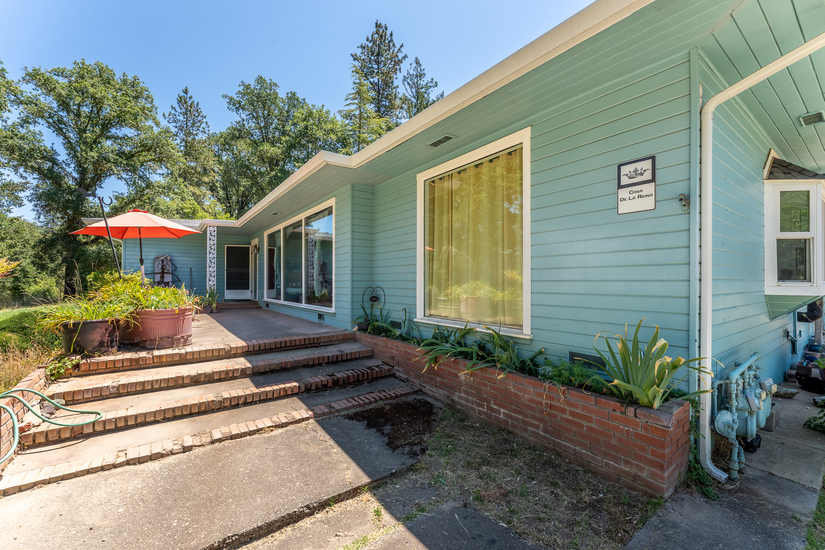 Willits, California, 95490, United States, 3 Bedrooms Bedrooms, ,2 BathroomsBathrooms,Residential,For Sale,1883434
