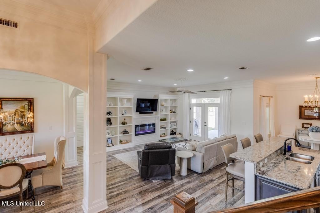 Biloxi, Mississippi, 39531, United States, 4 Bedrooms Bedrooms, ,3 BathroomsBathrooms,Residential,For Sale,1974223