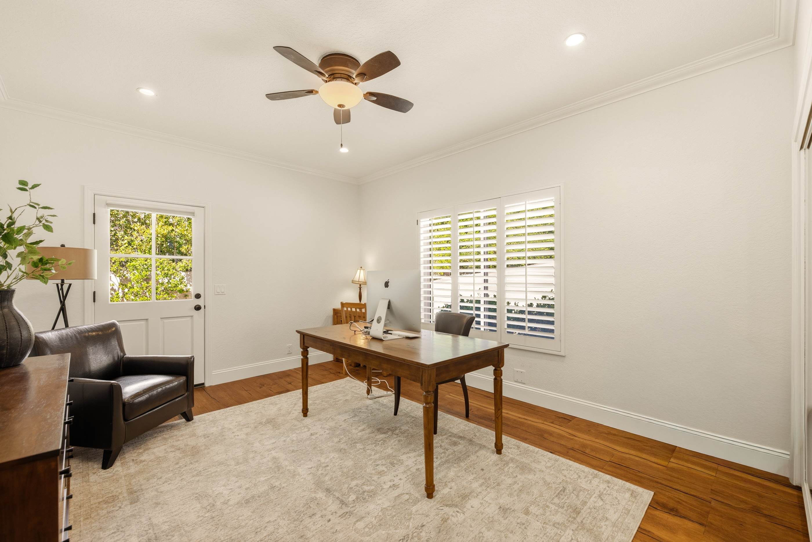  Sprawling Estate in Old Agoura - 物件實景