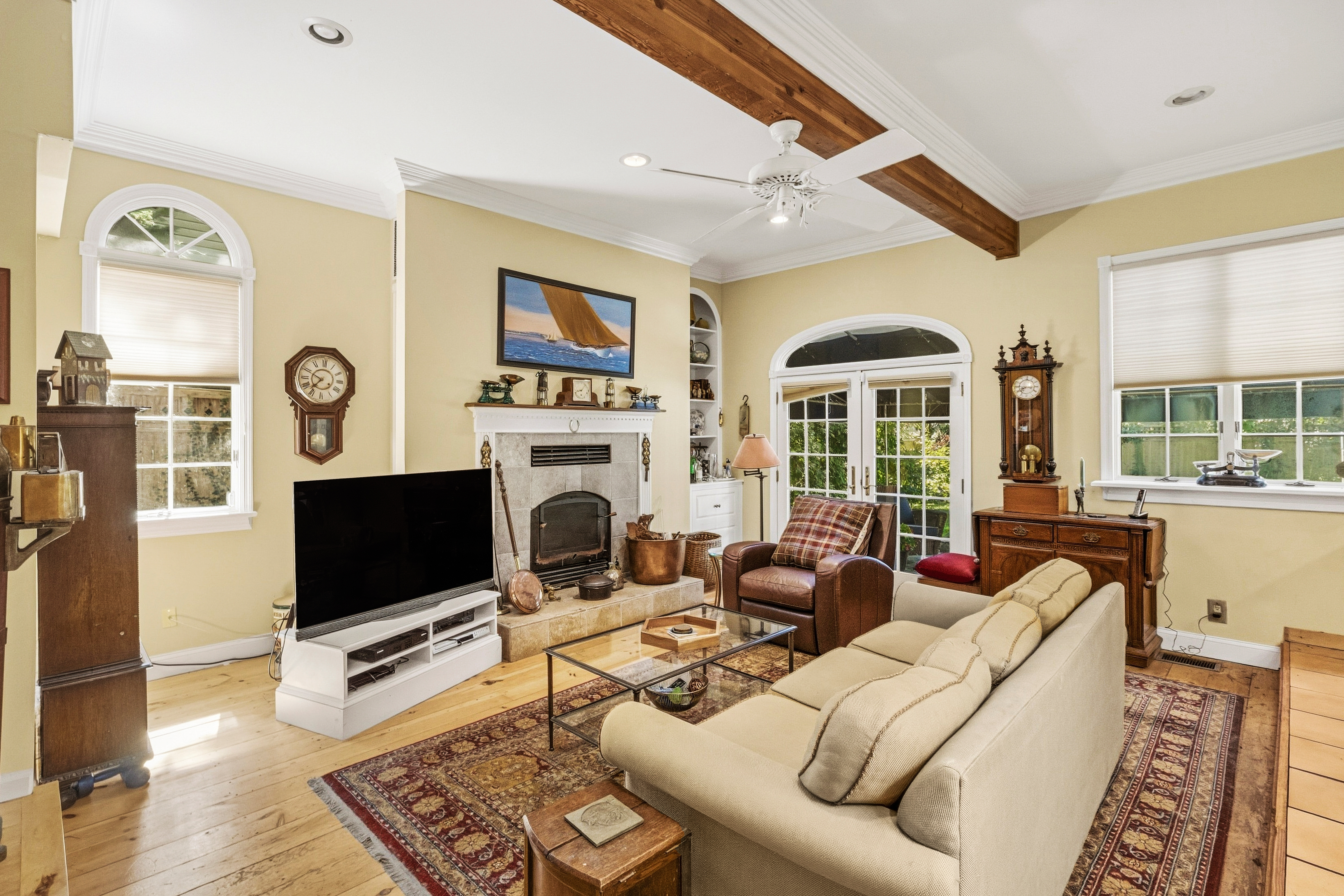  16 Stuart Avenue, Babylon, NY, 11702 - 物件實景