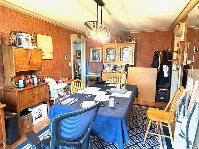 St. Joseph, Michigan, 49085, United States, 2 Bedrooms Bedrooms, ,4 BathroomsBathrooms,Residential,For Sale,1949511