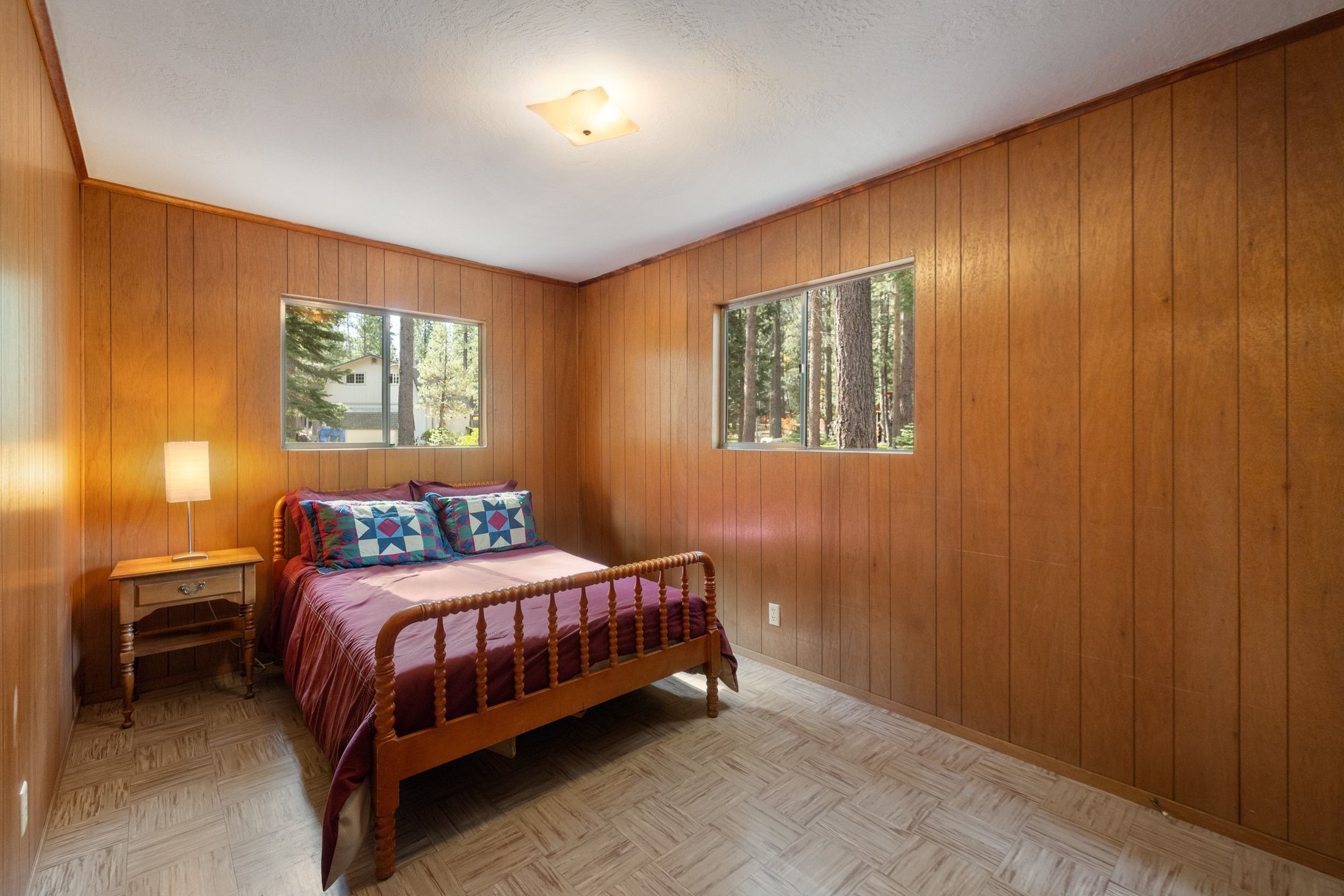  Charming Tahoe Cabin Beside Forest Service Land—Your Mountain Getaway Awaits - 物件實景