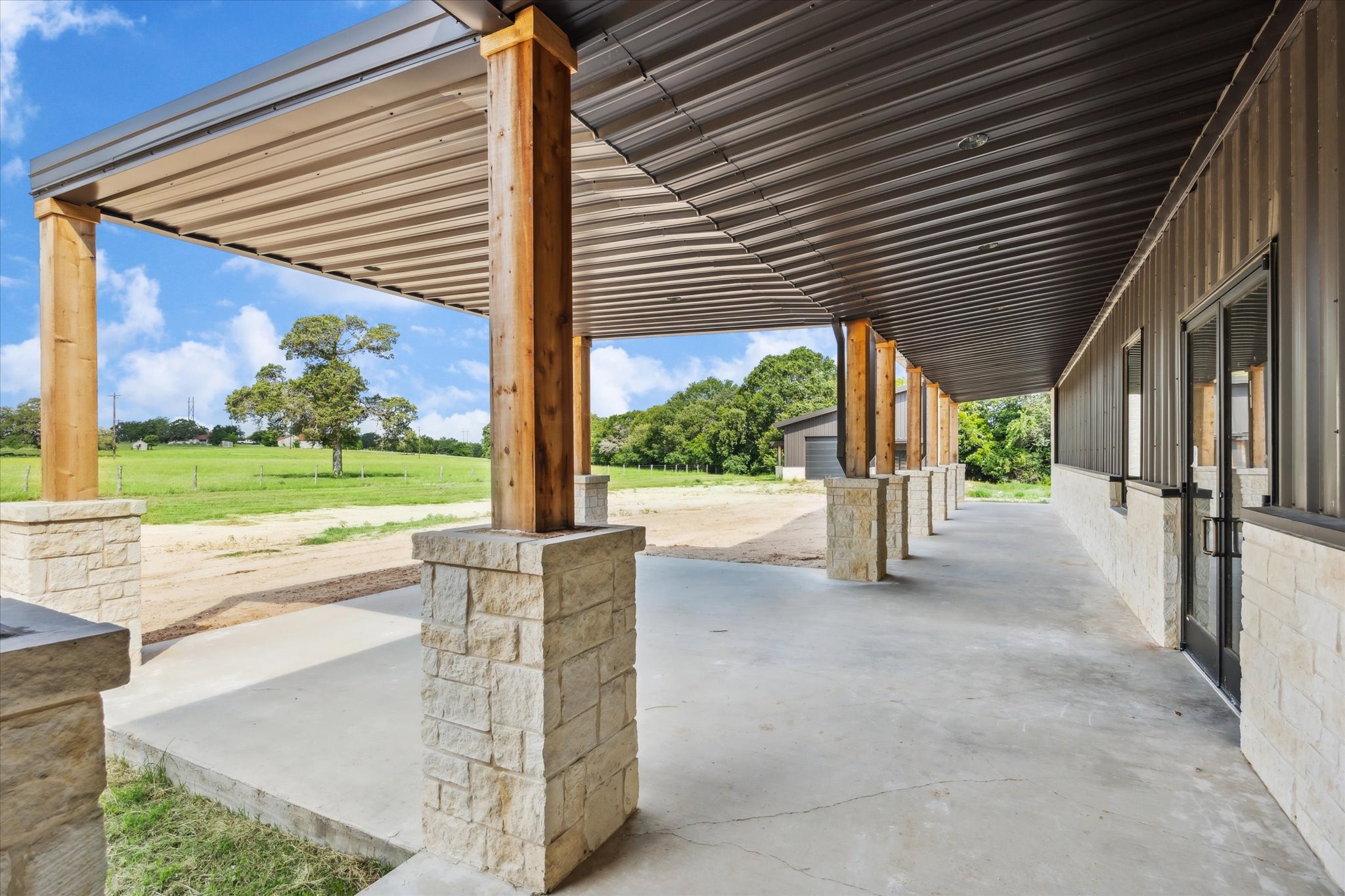  1286 S State Hwy 237 - 物件實景