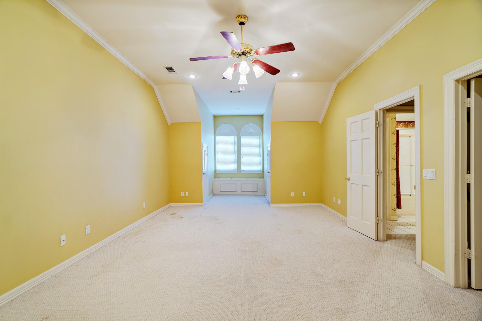 Paris, Texas, 75462, United States, 5 Bedrooms Bedrooms, ,5 BathroomsBathrooms,Residential,For Sale,1990827