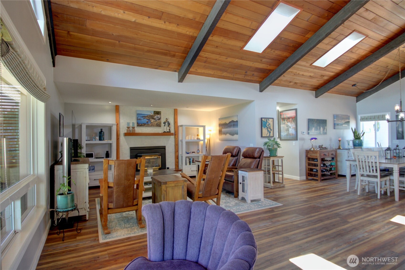 Oak Harbor, Washington, 98277, United States, 3 Bedrooms Bedrooms, ,1 BathroomBathrooms,Residential,For Sale,1897751