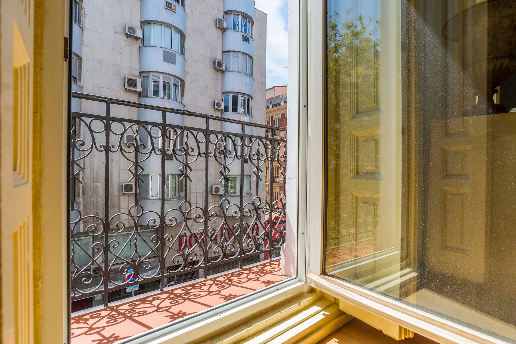  2-bedroom flat with balconies in Recoletos - 物件實景