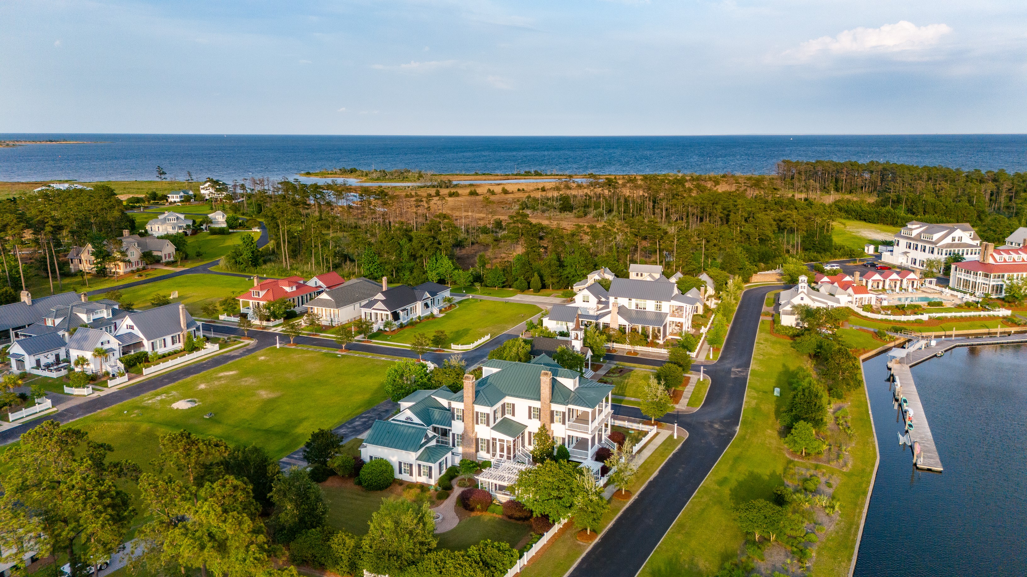 Oriental, North Carolina, 28571, United States, 3 Bedrooms Bedrooms, ,6 BathroomsBathrooms,Residential,For Sale,1825217