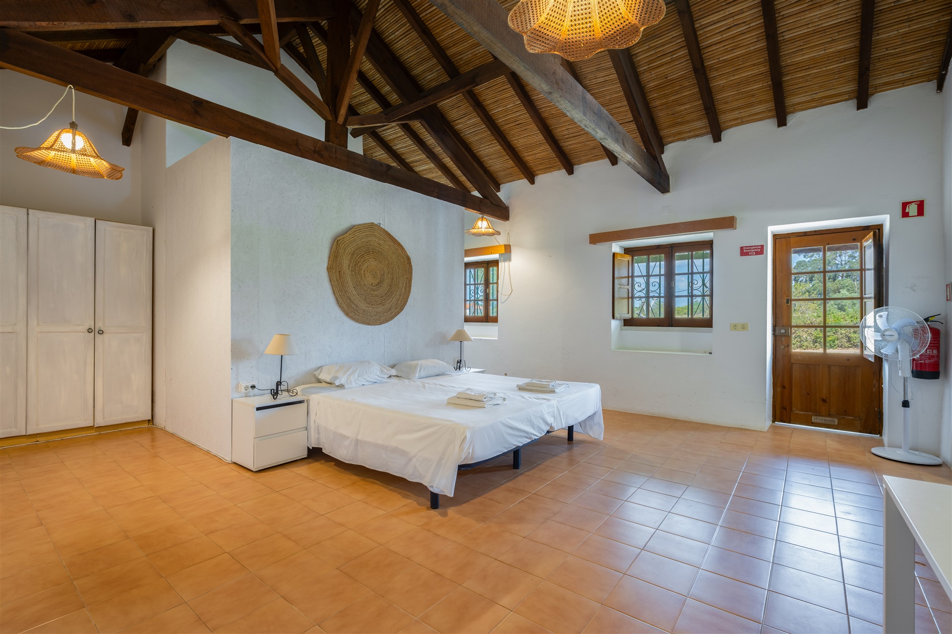  Country Estate, 16 bedrooms, for Sale - 物件實景