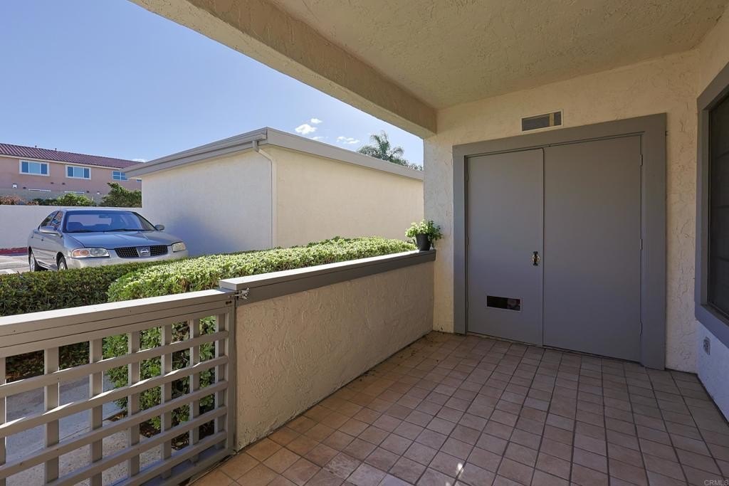 Santee, California, 92071, United States, 2 Bedrooms Bedrooms, ,2 BathroomsBathrooms,Residential,For Sale,1968611