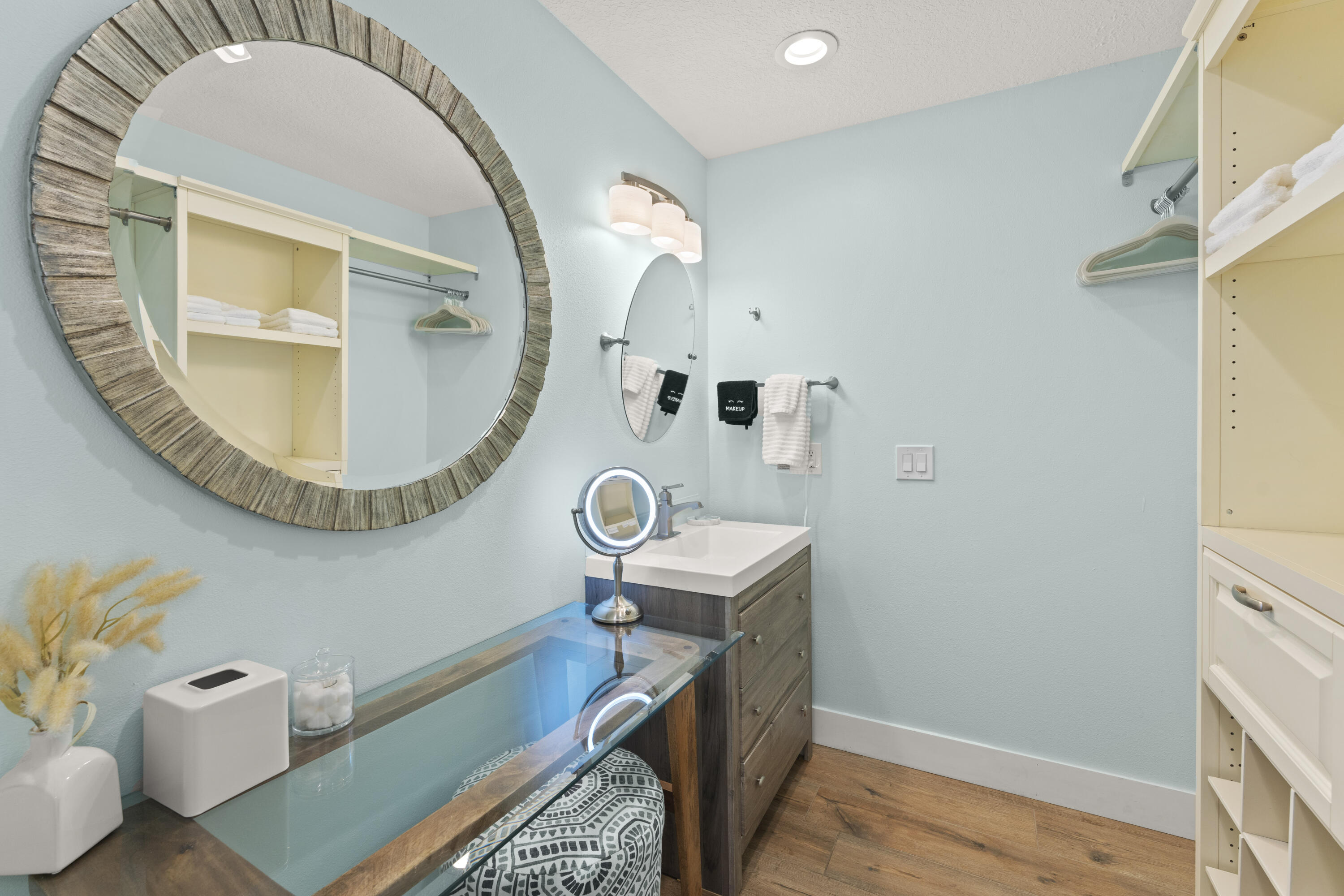 Cocoa Beach, Florida, 32931, United States, 4 Bedrooms Bedrooms, ,2 BathroomsBathrooms,Residential,For Sale,1981762