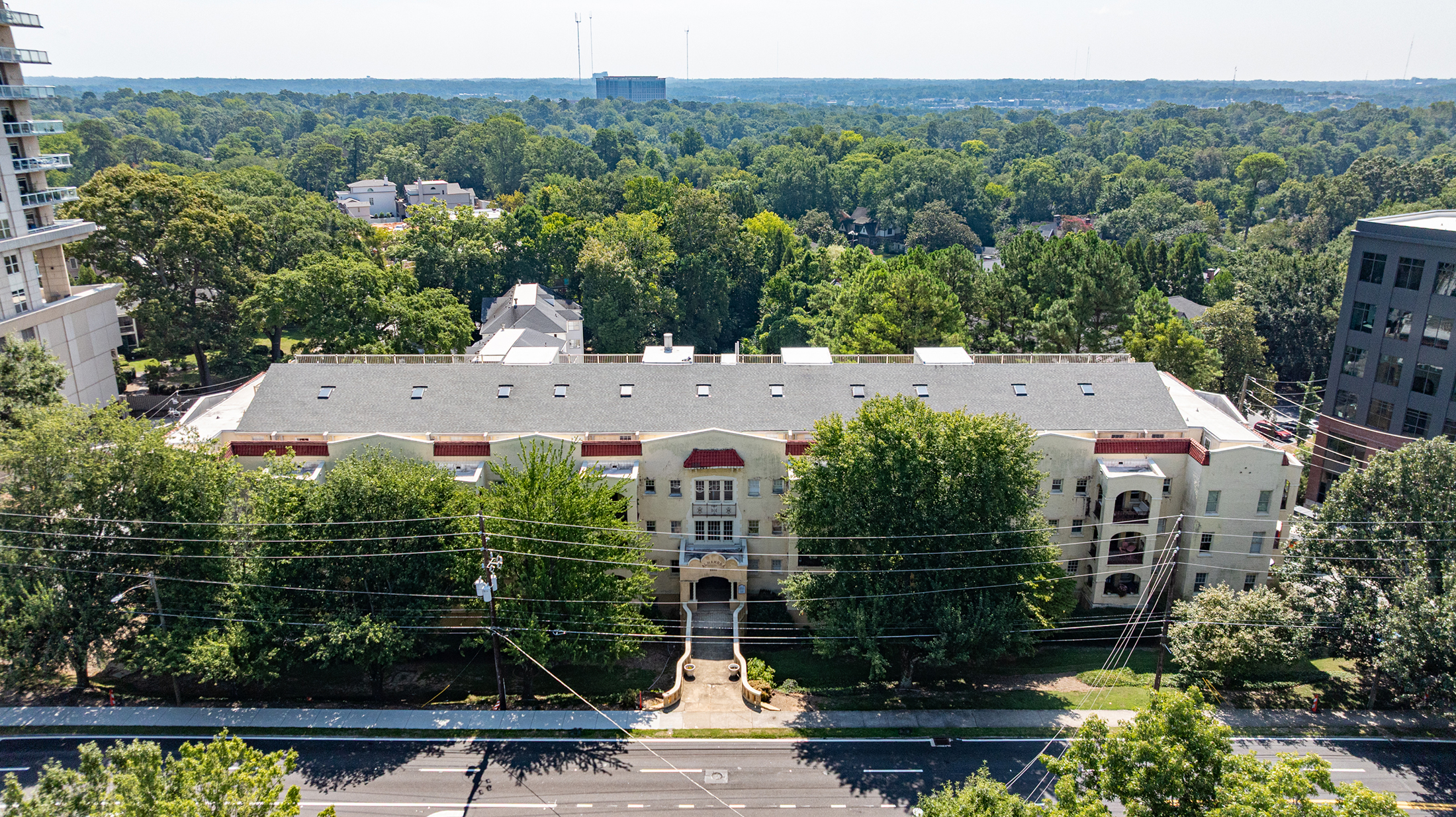  Charming Condo Set in the Iconic Alhambra Building in the Heart of Buckhead - 物件實景