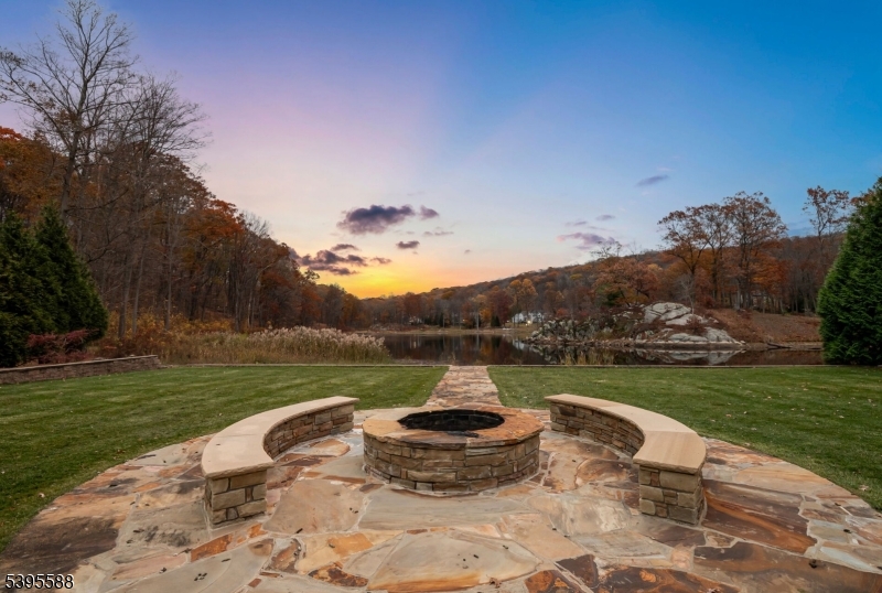 Sparta Twp., New Jersey, 07871, United States, 6 Bedrooms Bedrooms, ,7 BathroomsBathrooms,Residential,For Sale,1987965