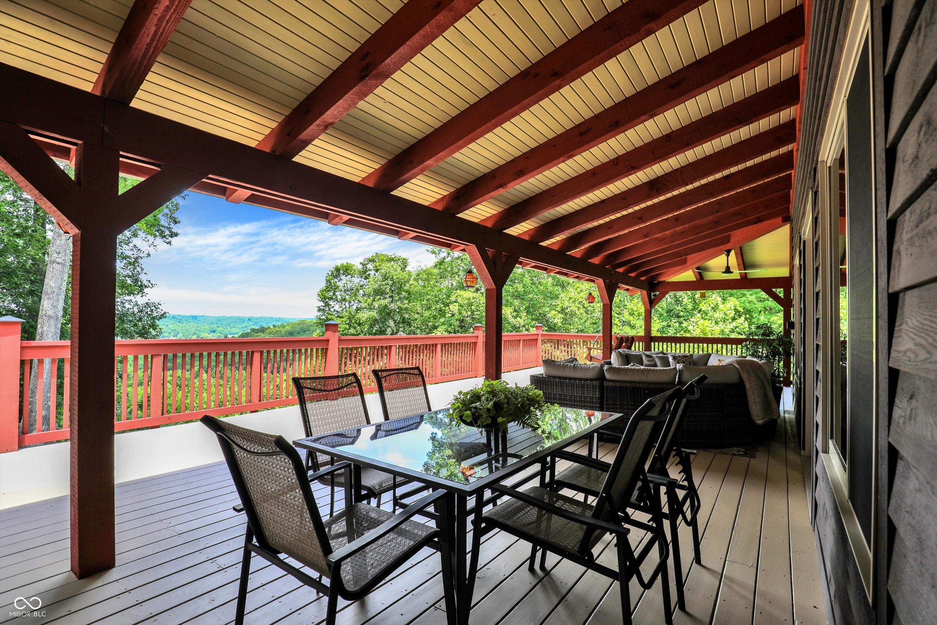 Unionville, Indiana, 47468, United States, 4 Bedrooms Bedrooms, ,5 BathroomsBathrooms,Residential,For Sale,1870094