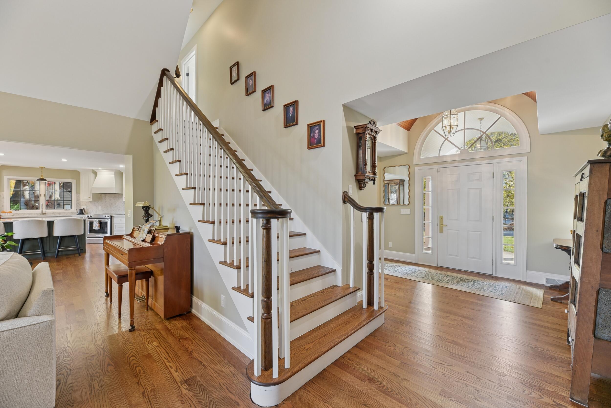 Long Beach, Indiana, 46360, United States, 4 Bedrooms Bedrooms, ,4 BathroomsBathrooms,Residential,For Sale,1989187