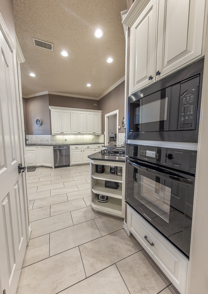 Lubbock, Texas, 79423, United States, 4 Bedrooms Bedrooms, ,4 BathroomsBathrooms,Residential,For Sale,1906085