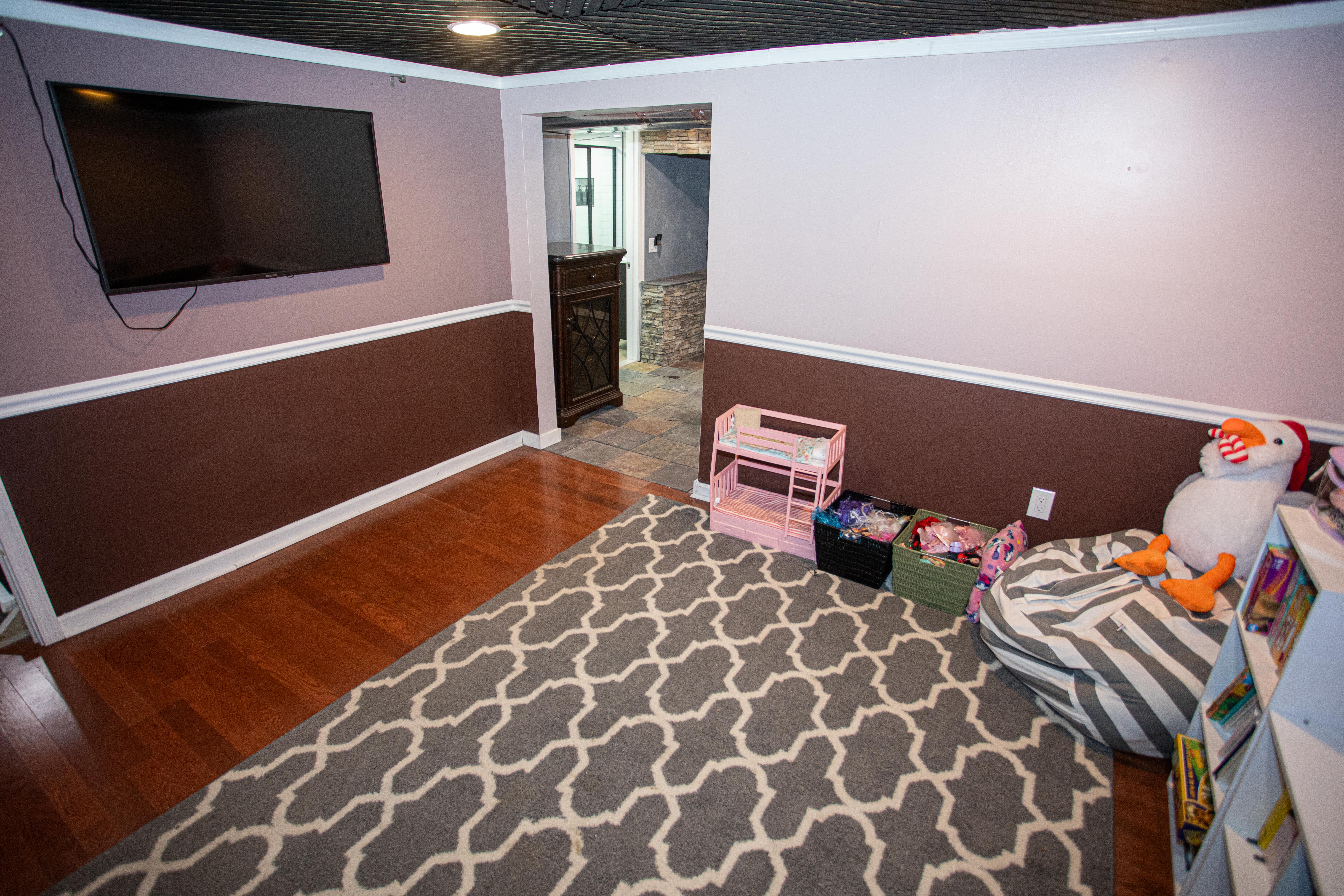 Sayreville, New Jersey, 08879, United States, 4 Bedrooms Bedrooms, ,2 BathroomsBathrooms,Residential,For Sale,1943409