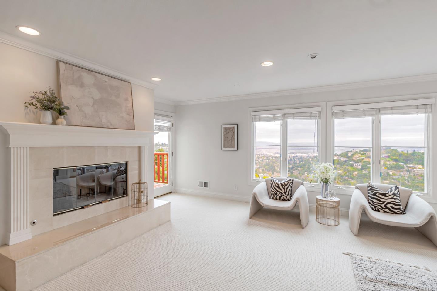 San Carlos, California, 94070, United States, 5 Bedrooms Bedrooms, ,5 BathroomsBathrooms,Residential,For Sale,1700172