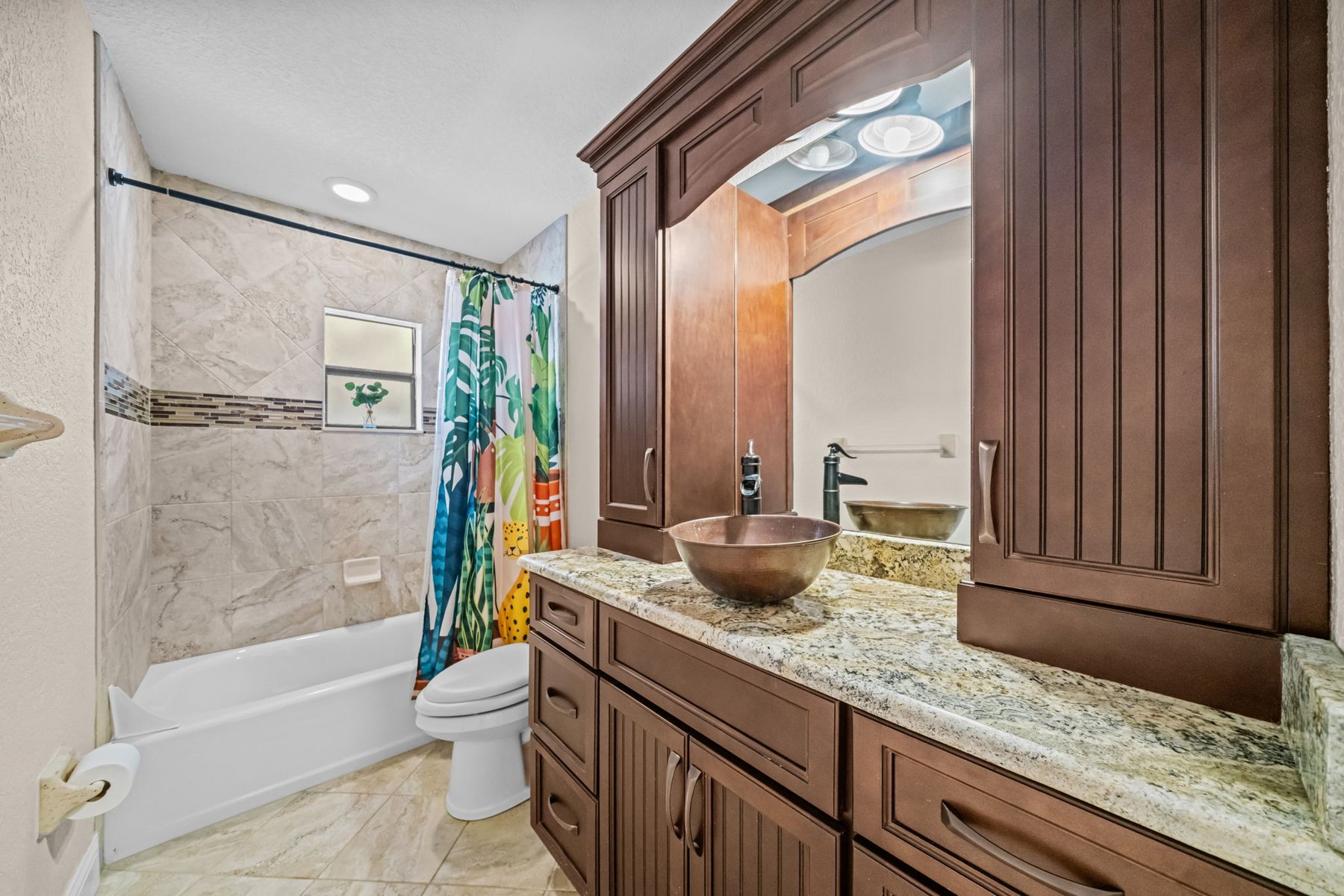  649 Narragansett Street NE, Palm Bay, FL, 32907 - 物件實景