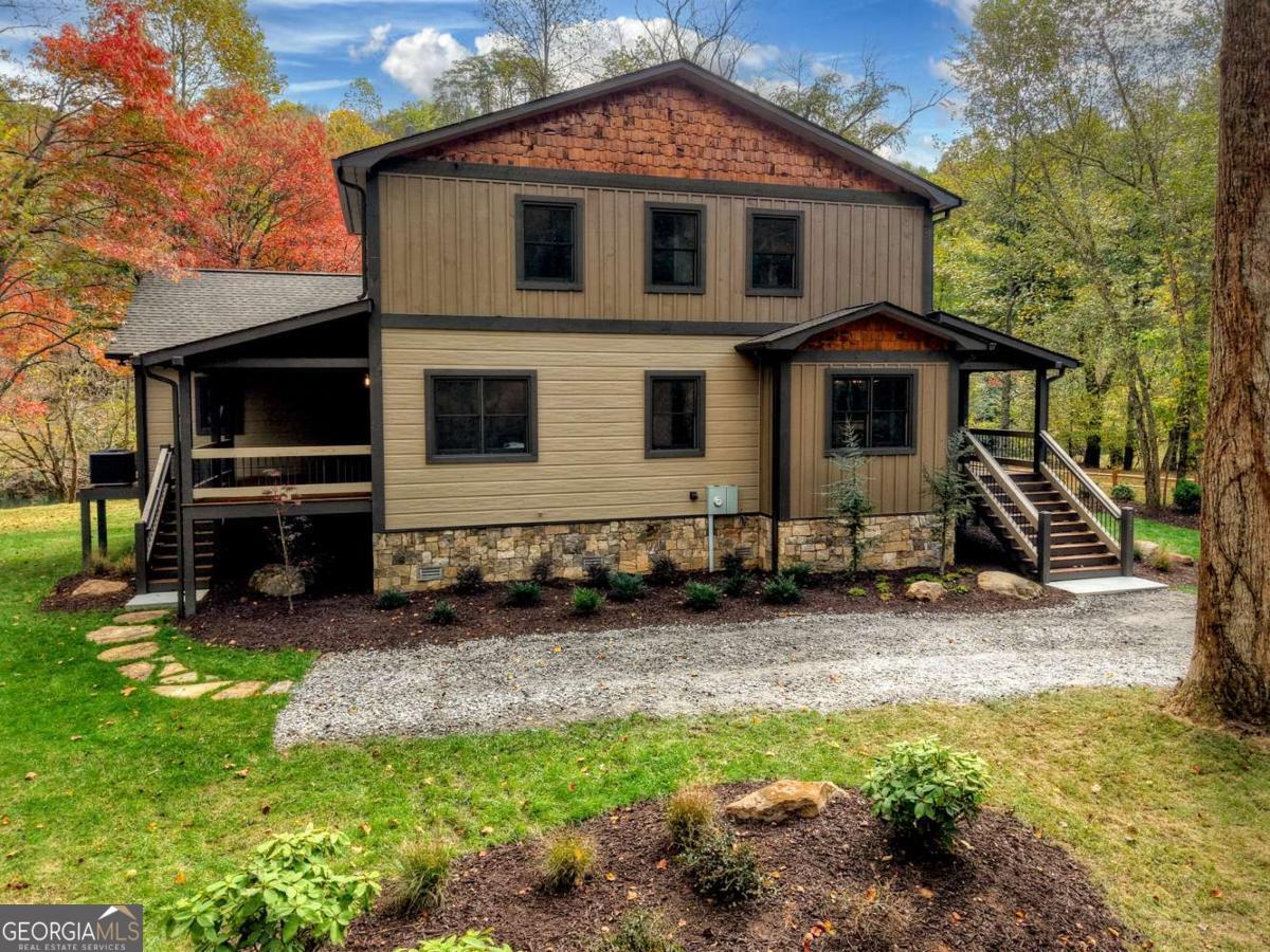 Mineral Bluff, Georgia, 30559, United States, 6 Bedrooms Bedrooms, ,3 BathroomsBathrooms,Residential,For Sale,1989738